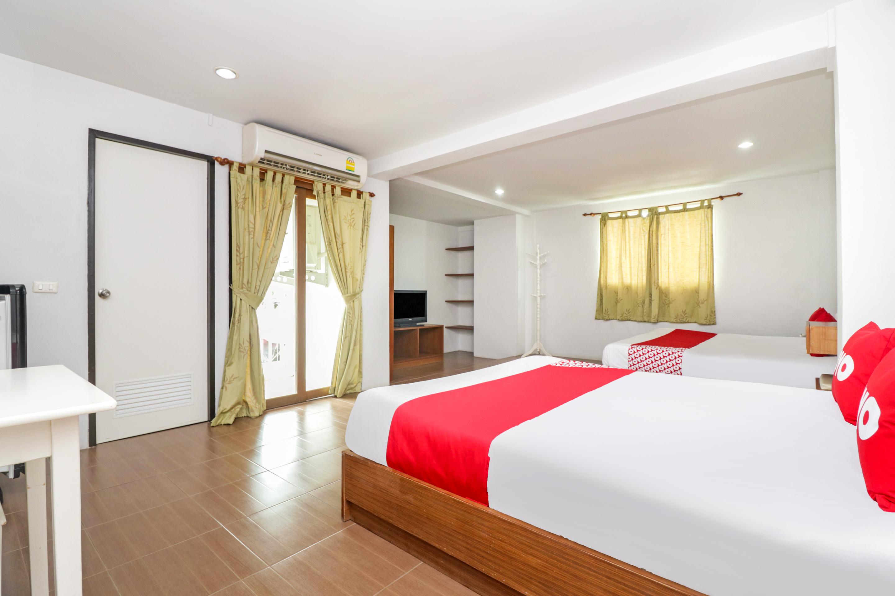 Oyo 227 Suchaya House Hotel Hua Hin Ngoại thất bức ảnh