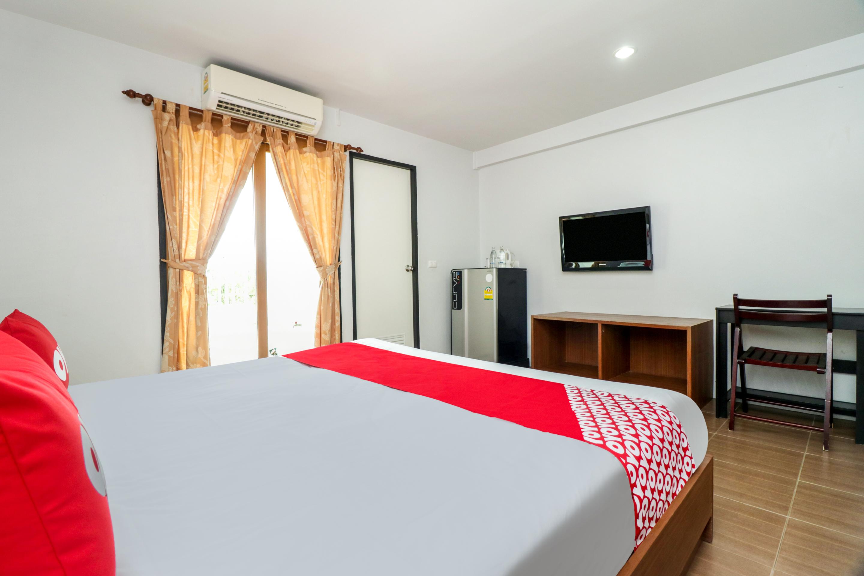 Oyo 227 Suchaya House Hotel Hua Hin Ngoại thất bức ảnh